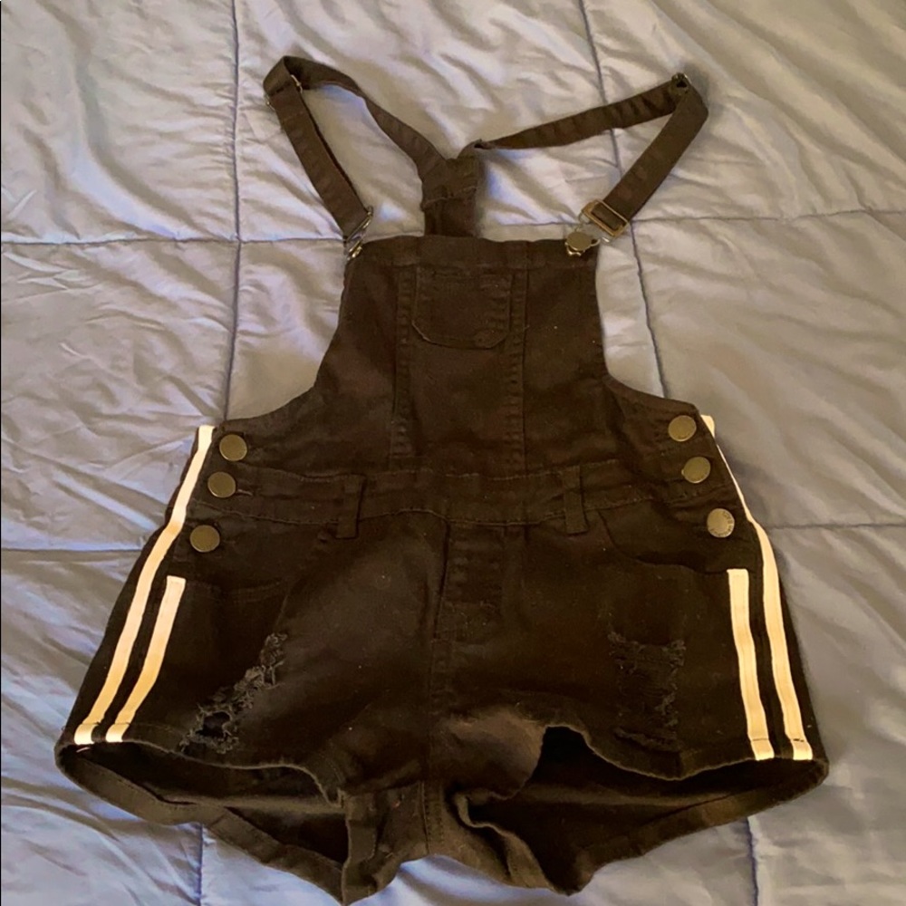 American Bazi Black Jean short overalls